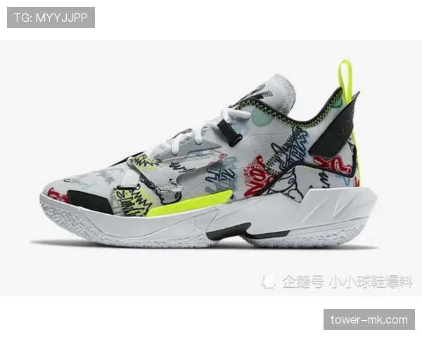 萨卡机场太低调，一转身那双鞋把我们全都打回现实