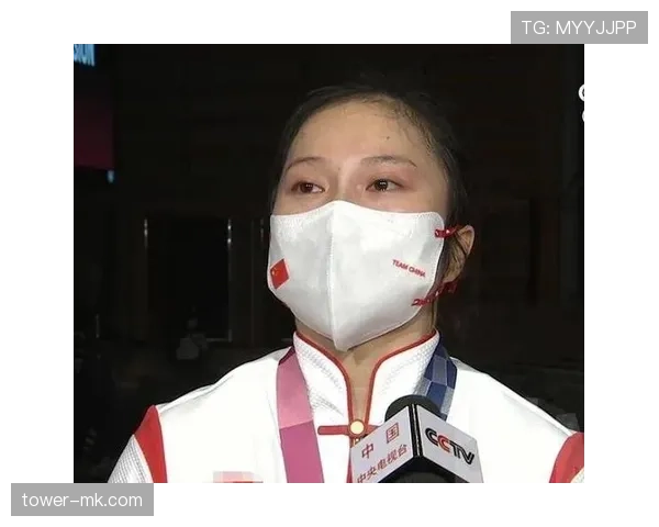 廖秋云训练完直接拎爱马仕去吃米其林，这姐的日常比偶像剧还敢拍